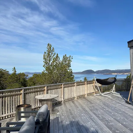 Large Modern With A Spectacular View! * Gronningen
