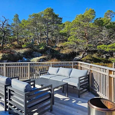 Villa Large Modern With A Spectacular View!